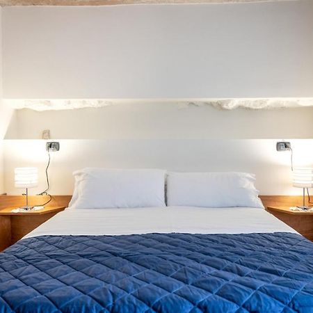 Finestre Sul Teatro - Catania - Parking Included Apartment Luaran gambar