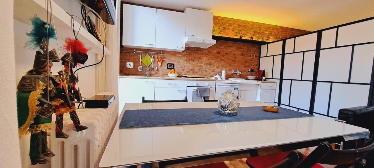 Finestre Sul Teatro - Catania - Parking Included Apartment Luaran gambar